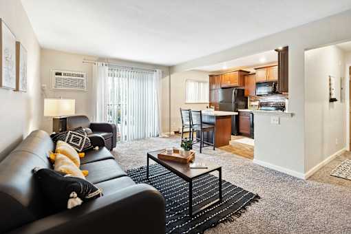 Spacious Living room in East Lansing Apartments near Michigan State University | Beechwood