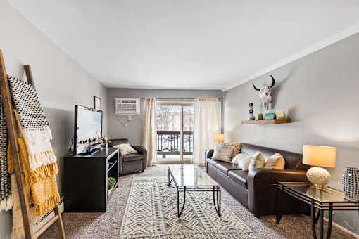 Spacious Bedroom at Berrytree Apartments in East Lansing Mi | Near Michigan State University