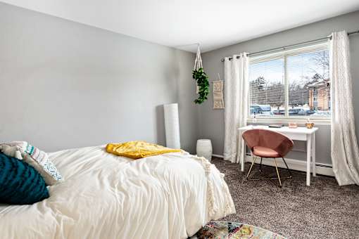 Spacious Bedroom at Berrytree Apartments in East Lansing Mi | Near Michigan State University