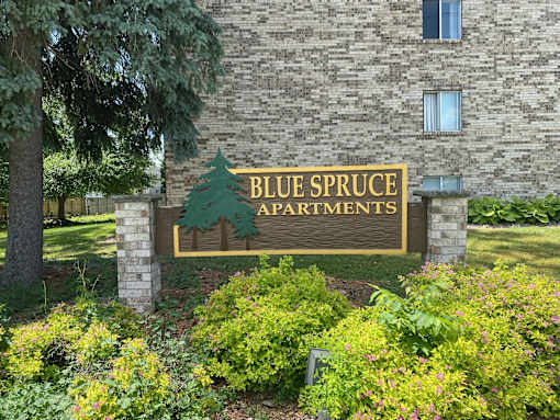 Apartments in Lansing, MI Exterior at Blue Spruce Apartments