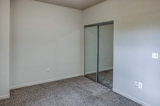 Spacious bedrooms in East Lansing Apartments near Michigan State University | The Hamptons