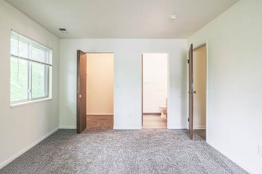 Bedroom at Muskegon Apartments | Lake Forest Apartments in Muskegon, MI