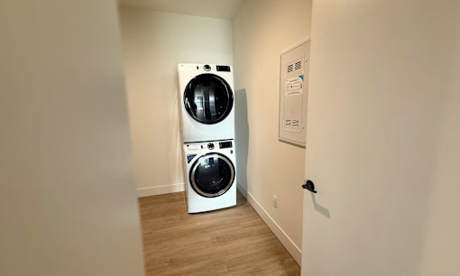 In-unit laundry at Royal Oaks Apartments | Main Living Apartments in Royal Oak, MI