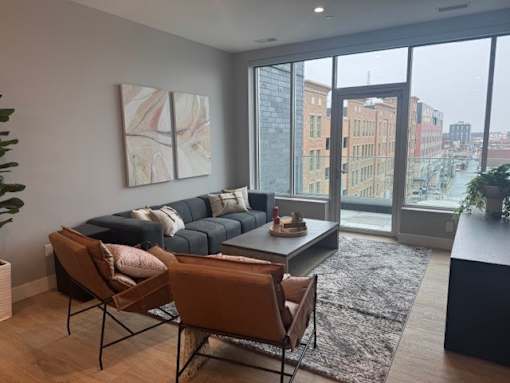 Living room at Royal Oak Apartments  |  Main Living Apartments in Royal Oak, MI