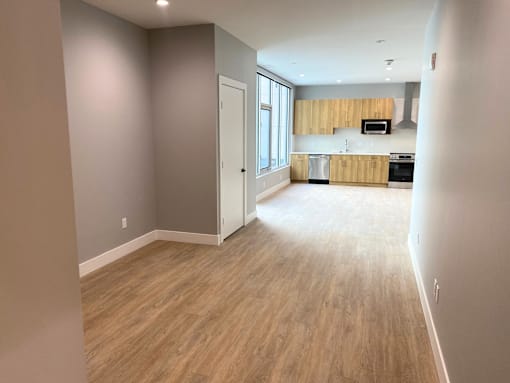 Studio in Royal Oak Apartments | Main Living Apartments in Royal Oak MI