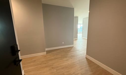 Entryway at Royal Oaks Apartments | Main Living Apartments in Royal Oak, MI