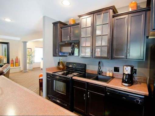 Clubhouse at Muskegon Apartments | Lake Forest Apartments in Muskegon, MI