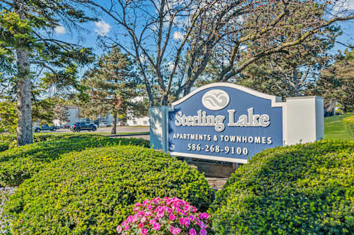 Welcoming Property Signage at Sterling Lake - Sterling Heights, MI, Sterling Heights, 48312