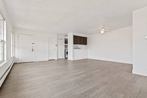 Pet friendly apartments in Roseville, MI