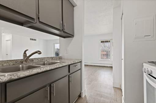 Pet friendly apartments in Roseville, MI