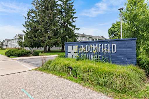 pet friendly apartments in auburn hills mi