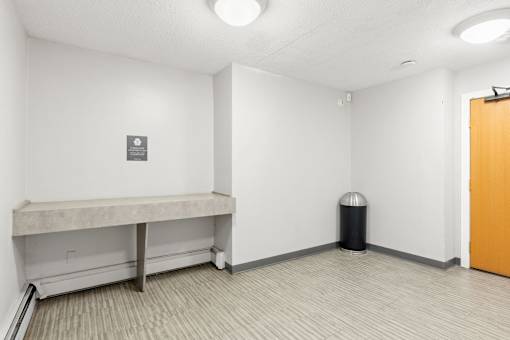 Willow Pond Apartments in Burnsville, MN Laundry Room