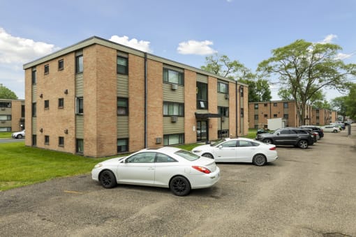 Northeast Villas Apartments in Fridley, MN exterior