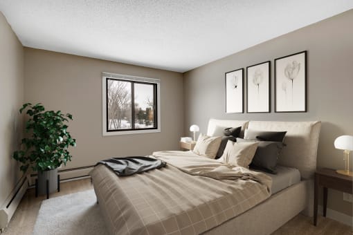 Large Bedroom at Valley Pond, Apple Valley