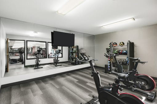 fitness center at Willow Creek, Plymouth, MN