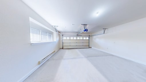 the preserve at ballantyne commons empty parking garage