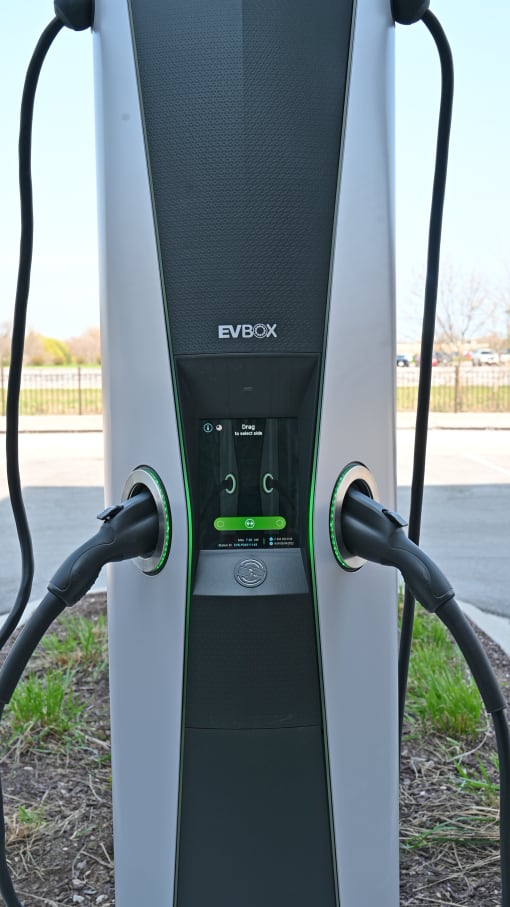 the back of a evox 2100 elliptical machine