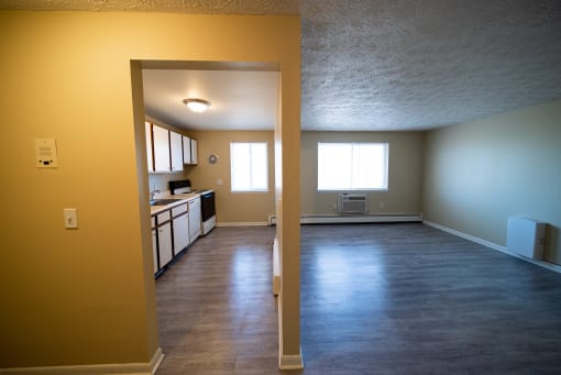Living And Kitchen at Willowbrooke Apartments, Brockport, NY, 14420