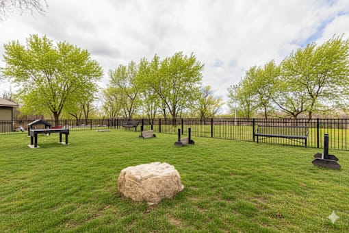Green Lawn at Woodland Ridge Apartments, Woodridge, IL, 60517