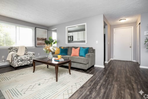 Large Living Area at Highview Manor Apartments, New York