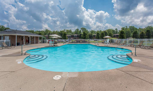 Swimming Pool With Relaxing Sundecks at Willowbrooke Apartments, Brockport