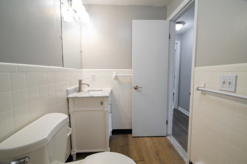Bathroom interior at Willowbrooke Apartments & Townhomes at 396 Willowbrooke Drive in Brockport, NY 14420