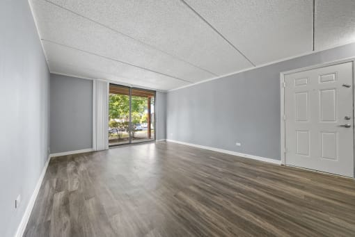 Area with wooden floors at Woodland Ridge Apartments in Woodridge, IL