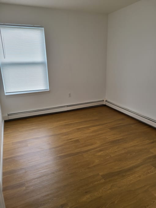 Photos and Video of Lakeview in Manistique, MI