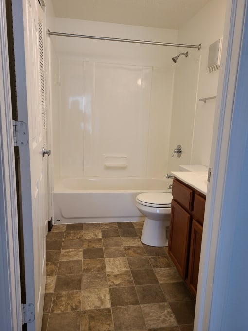 Photos and Video of Lakeview in Manistique, MI