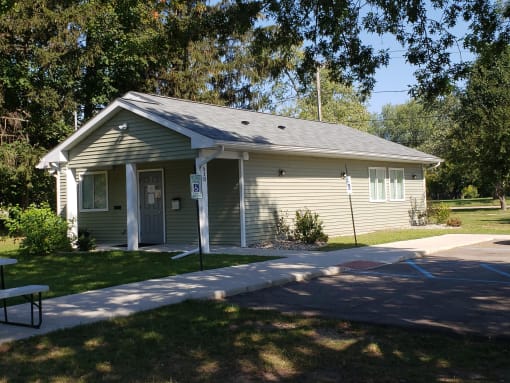 Center Street Apartments office
