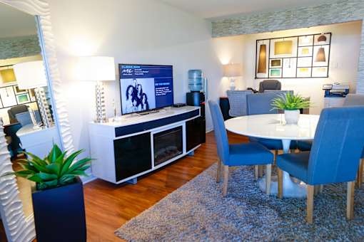 Leasing Office