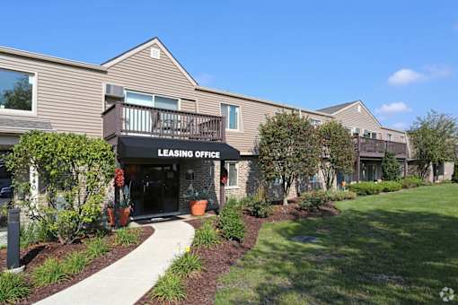 Willowbrook apartments leasing office exterior
