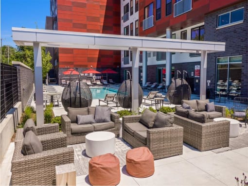 Courtyard Patio at Beekman on Broadway, Michigan