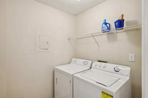 Laundry room at Radbourne Lake Apartments, North Carolina, 28269