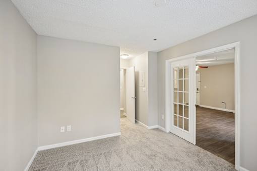 Vacant room at Radbourne Lake Apartments, Charlotte, North Carolina
