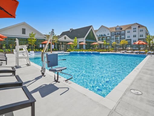 the reserve at city center apartments swimming pool