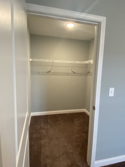 Closet 2