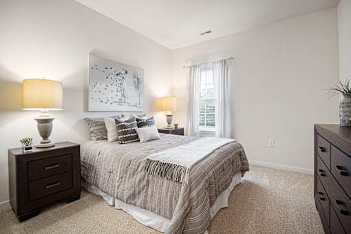 Gorgeous Bedroom at Aventura at Richmond, Missouri
