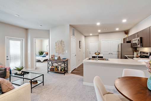 Dining at Aventura at Wentzville I & II Apartments, Missouri