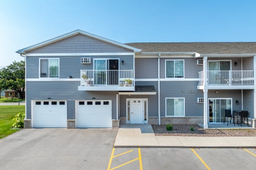 Riverbank Exterior Photo