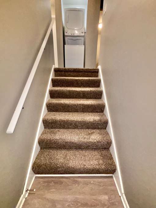 Entrance to 2-bed with Balcony apartments