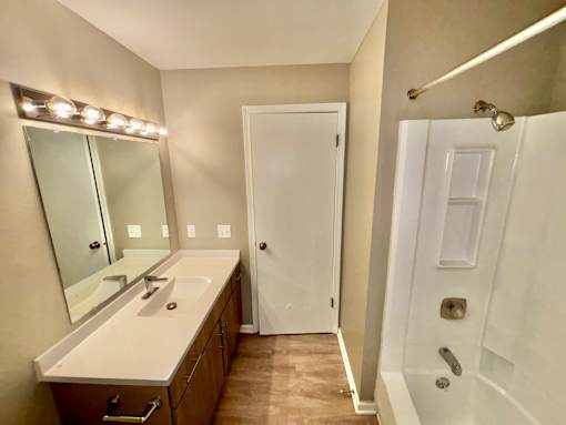 2-Bed Renovated Bathroom