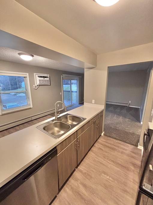 2-Bed Renovated Kitchen
