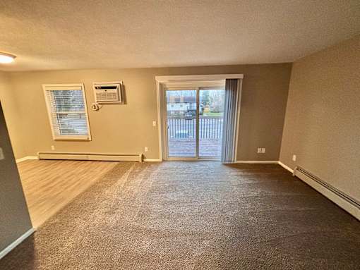2-Bed Renovated Living Room with Balcony