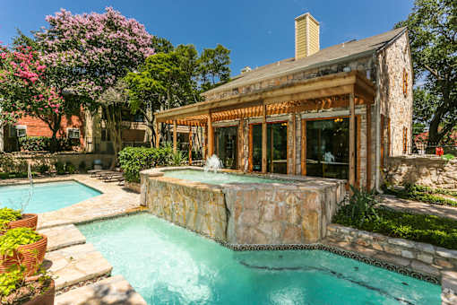 Pool View at Alamo Park, San Antonio  