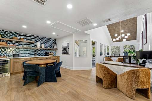 Modern clubhouse with dining area and workspace at Knoll Crest Apartments, San Antonio, 78240