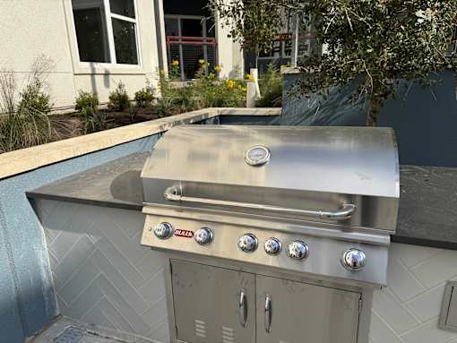 BBQ Gas Grills at ThreeTwenty at the Vybe Apartments, Kyle, Texas