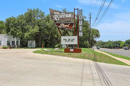 Lustre Pearl South Austin at Park South Apartments, Texas