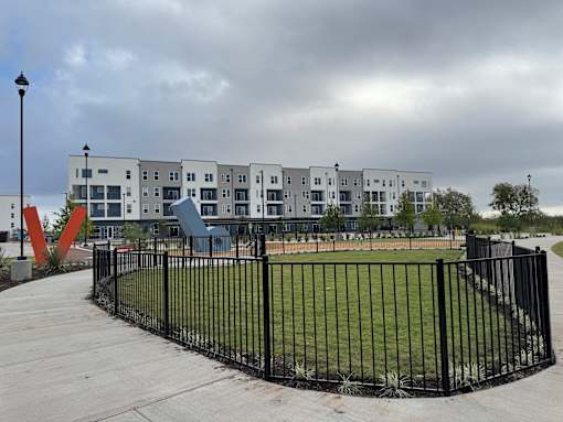 Dog Park at ThreeTwenty at the Vybe Apartments, Kyle, TX
