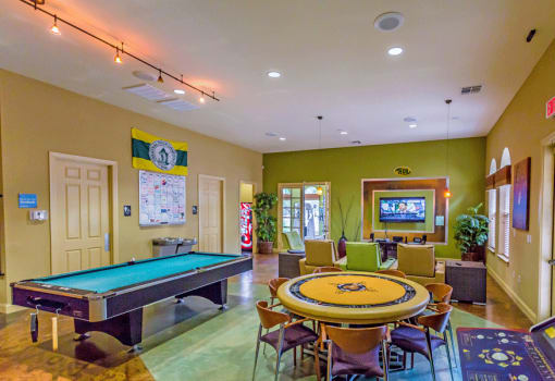 Game lounge with table